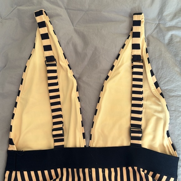 NWT Aerie deep V plunge striped one piece swim suit in navy blue & blush pink - Picture 4 of 11